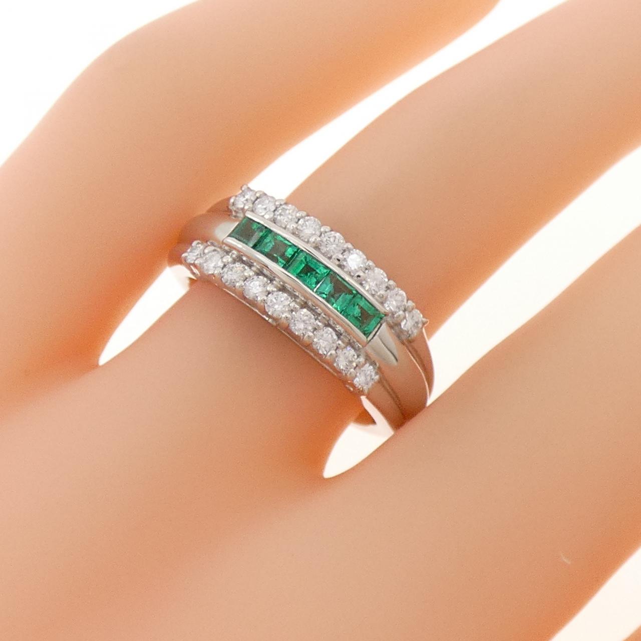 PT900 エメラルド リング 0.31CT