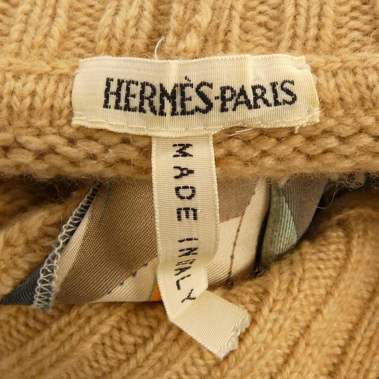 【ヴィンテージ】エルメス HERMES LES MYTHOLOGIES DES HOMME ROUGES ツイルレーヌ. ニット