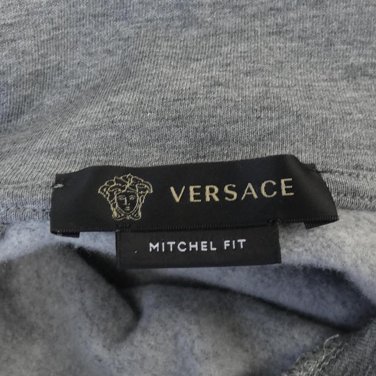 ヴェルサーチェ VERSACE パーカー