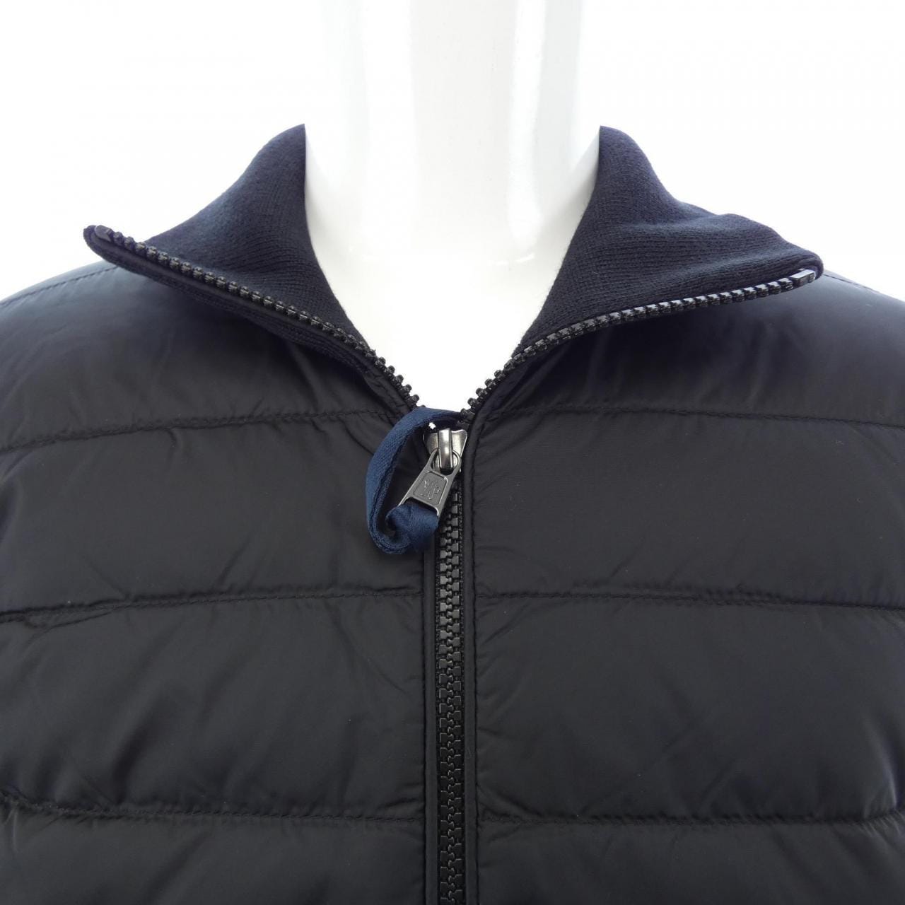 モンクレール MONCLER 20919B50700 A9341 ダウンジャケット
