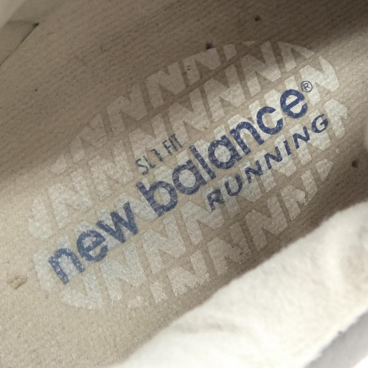 ニューバランス NEW BALANCE M1700GRA スニーカー