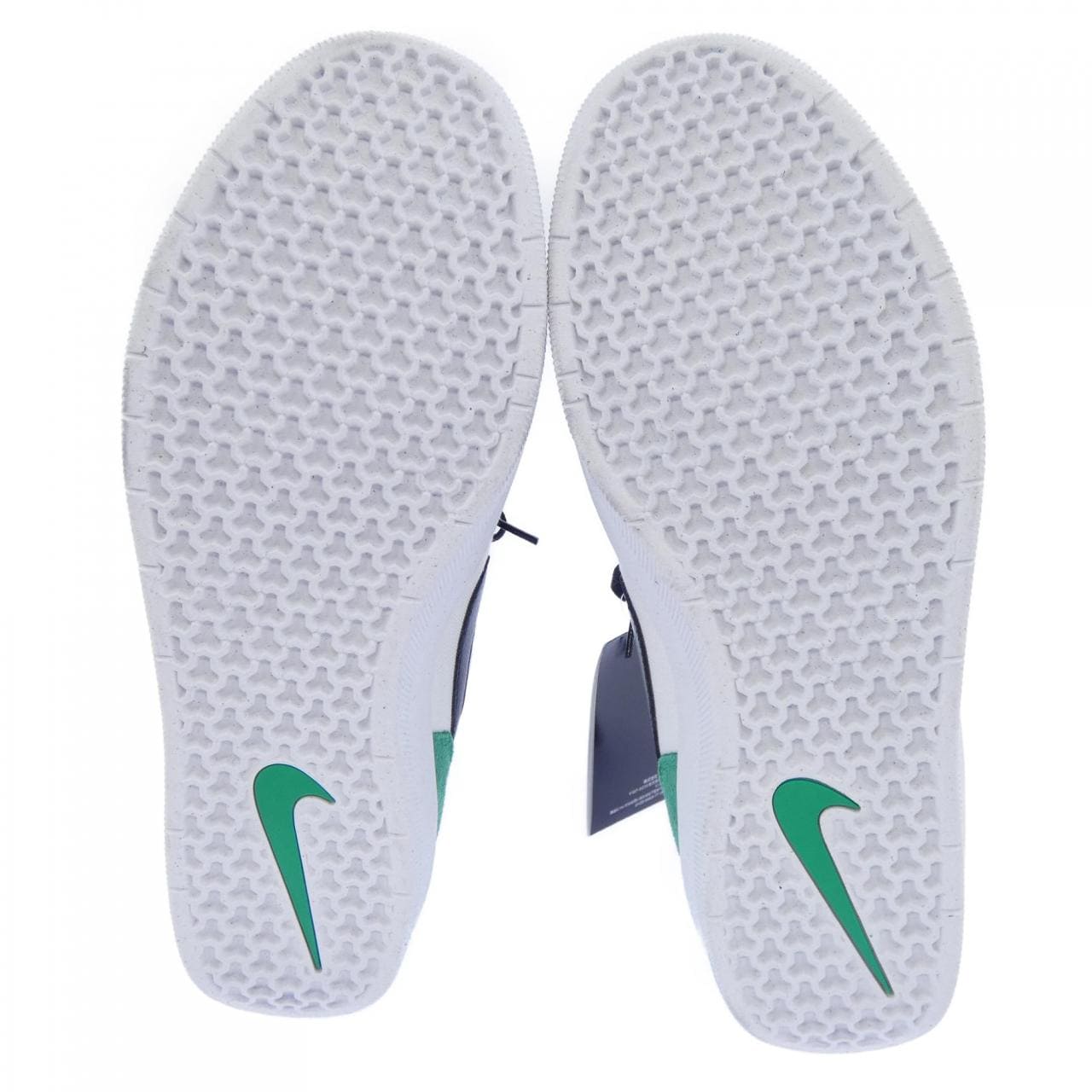 ナイキ NIKE DV5477-101 スニーカー