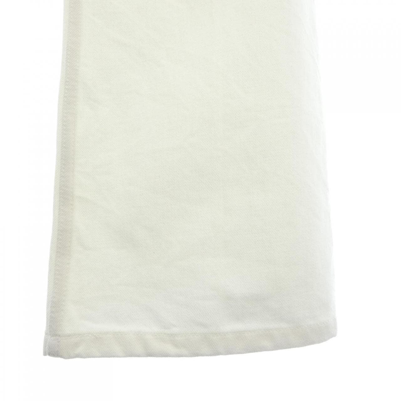 フェラガモ FERRAGAMO パンツ