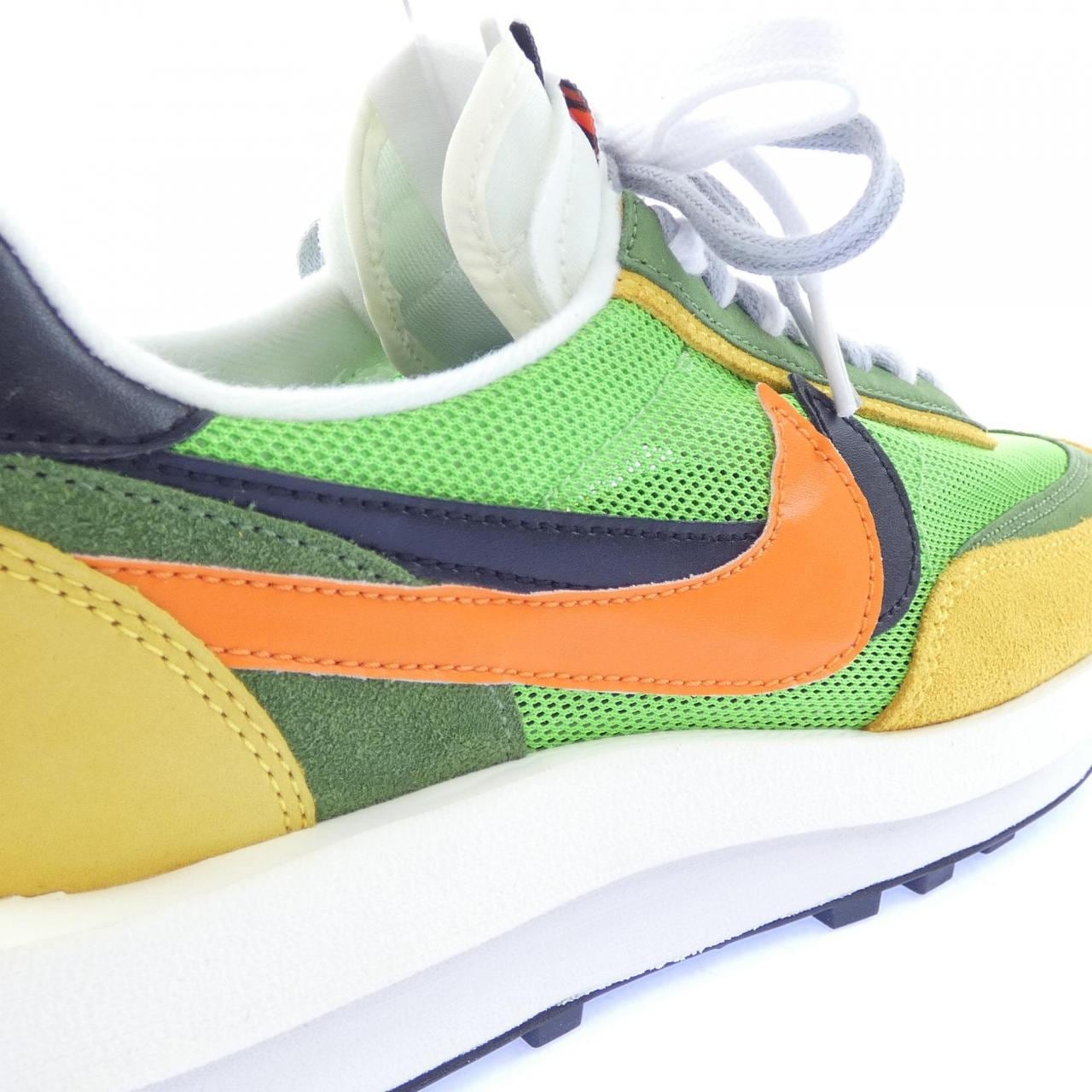 ナイキ NIKE スニーカー