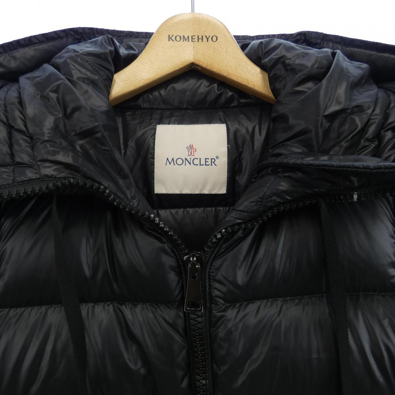 モンクレール MONCLER ダウンコート