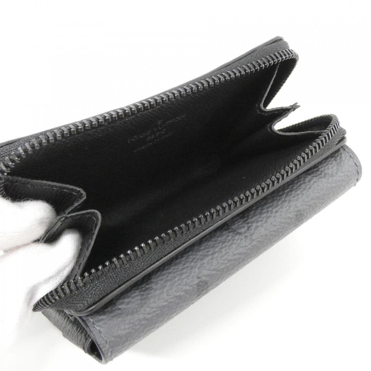 LOUIS VUITTON Monogram Eclipse Reverse Zippy Organizer M82771 INCASE