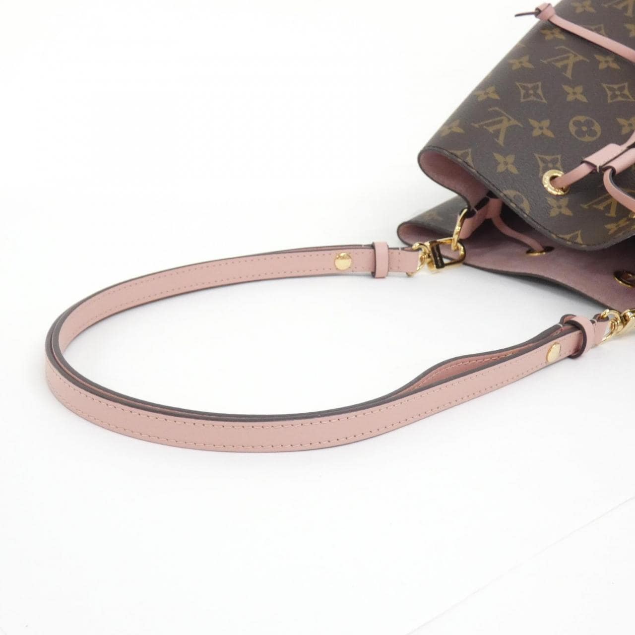 LOUIS VUITTON Monogram Neo Noe M44022 单肩包