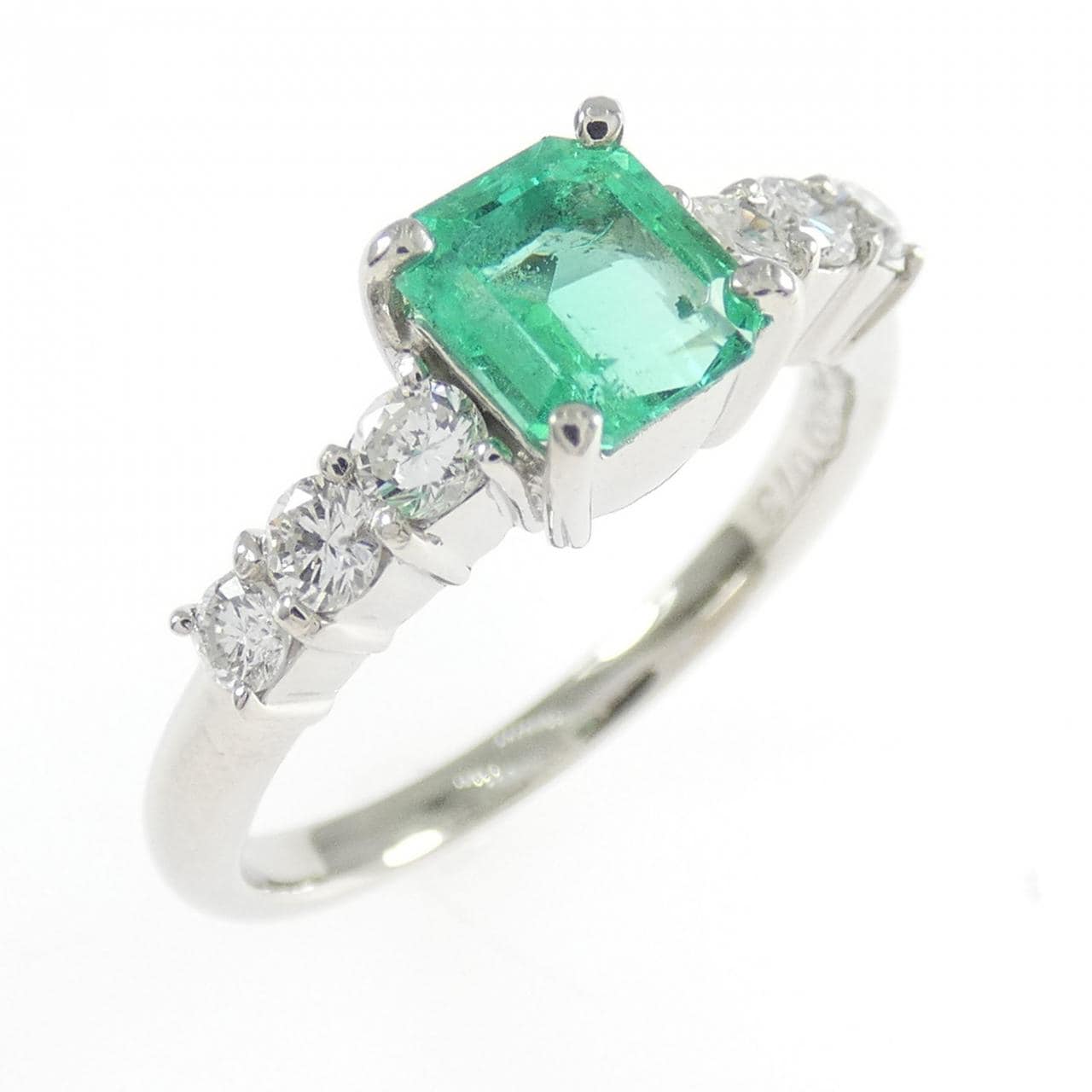 PT900 エメラルド リング 0.73CT