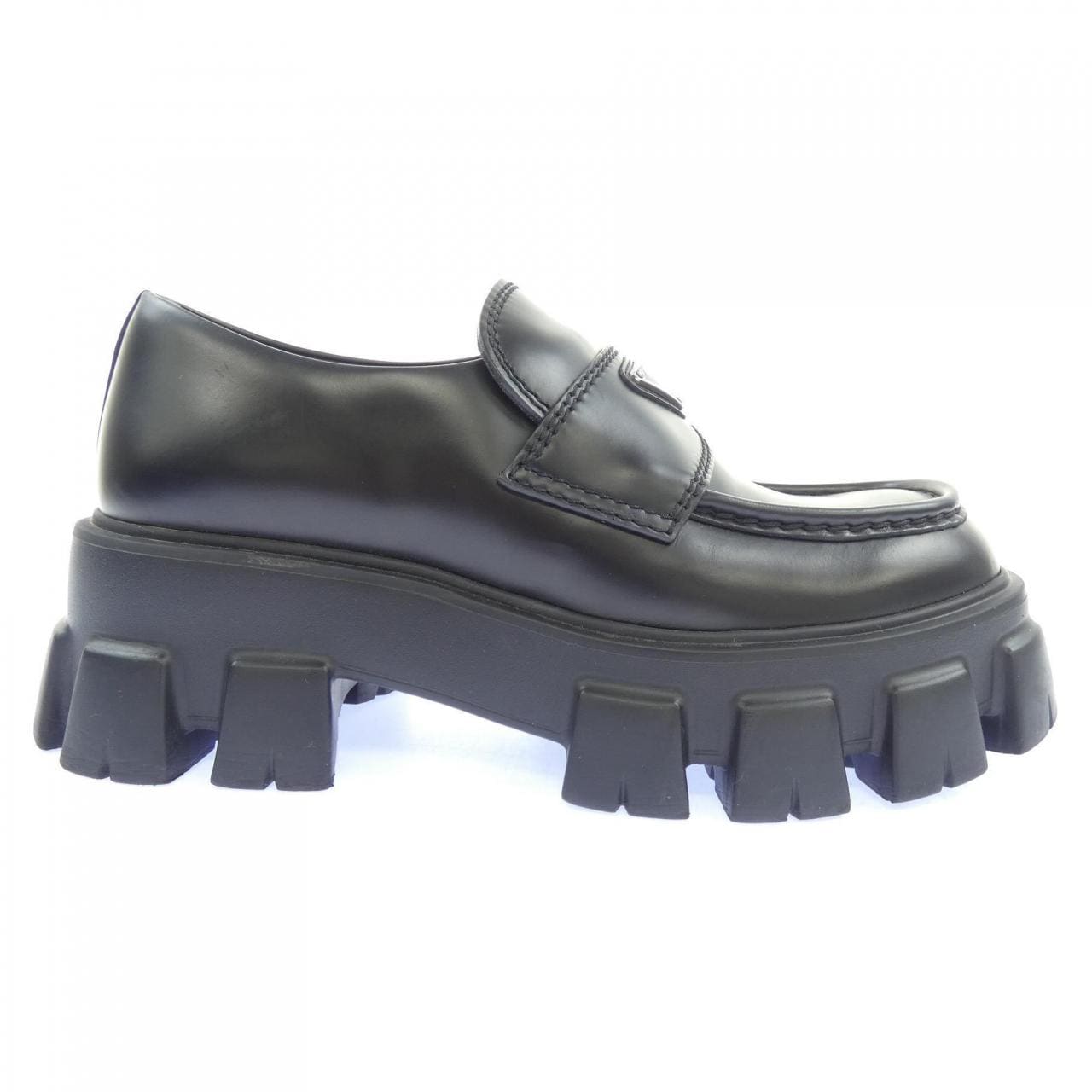 プラダ PRADA モノリスブラッシュドレザーローファー 2DE129 シューズ