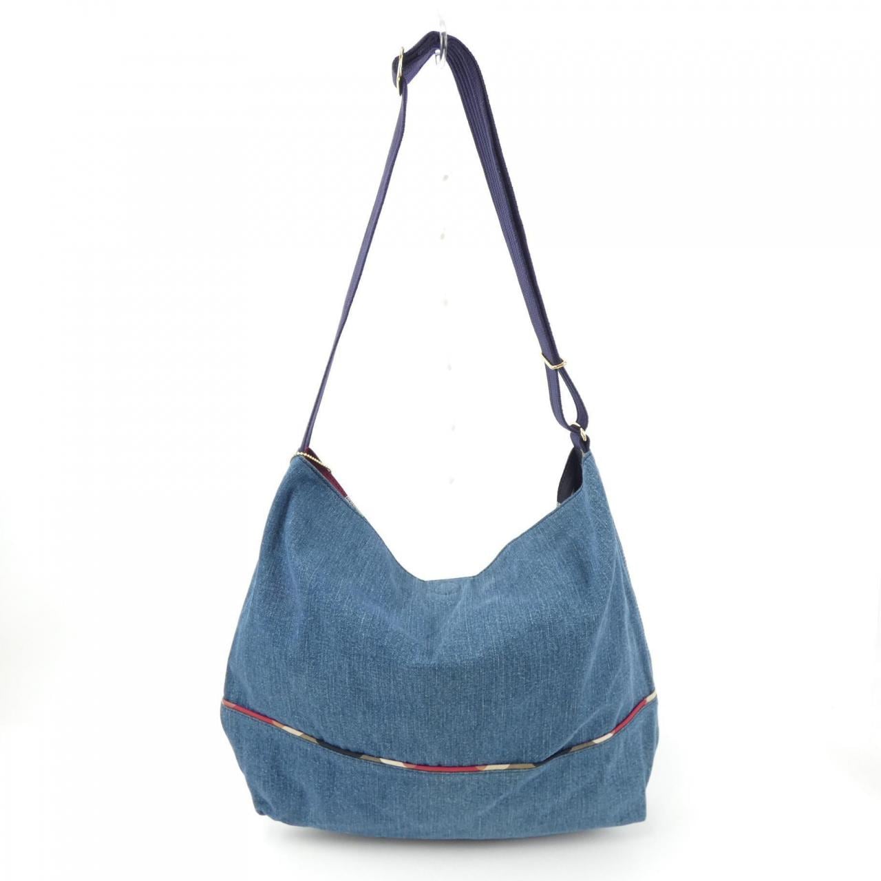 ブルーレーベルクレストブリッジ BLUE LABEL CRESTBRID BAG