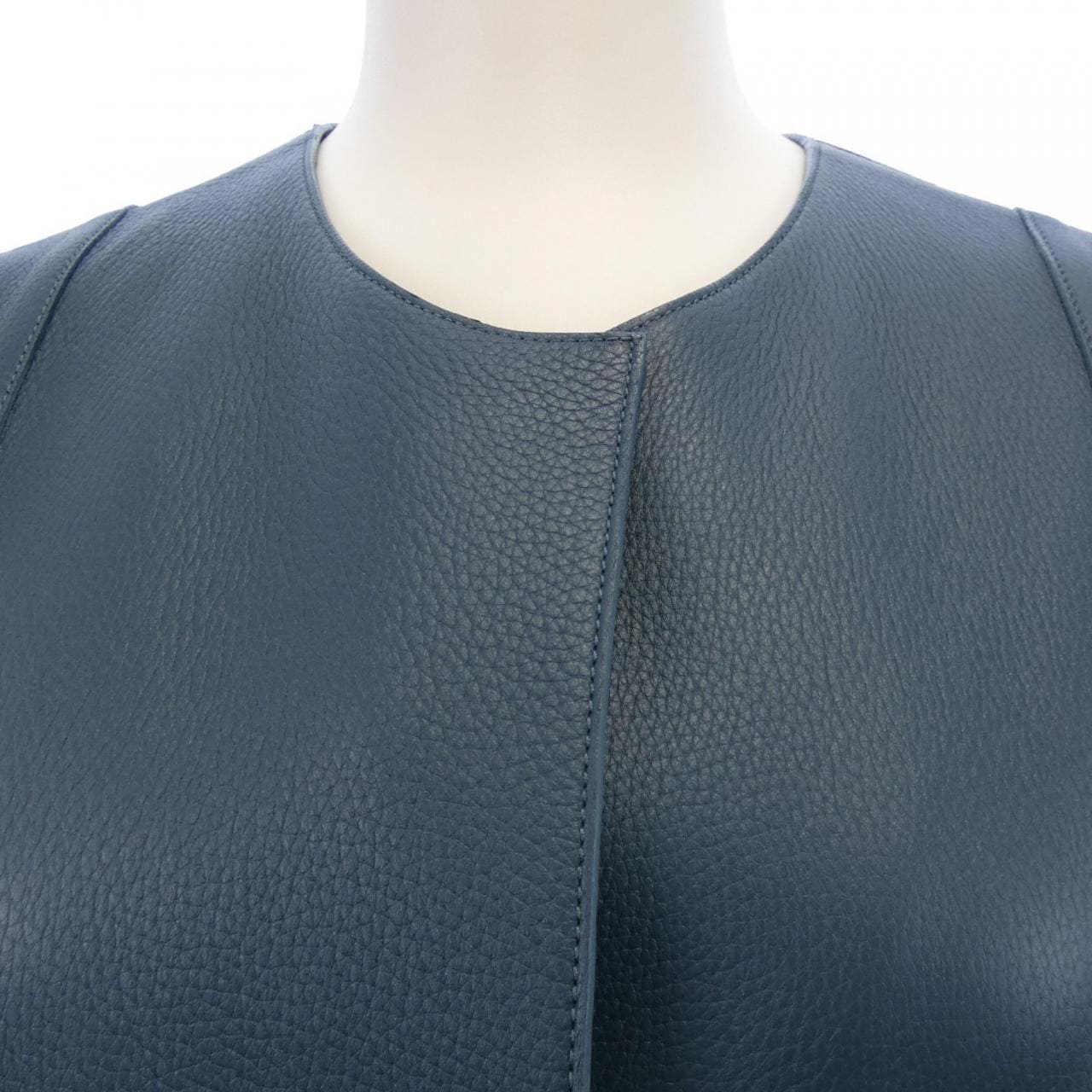 エルメス HERMES 2H1129D0 ロングベスト