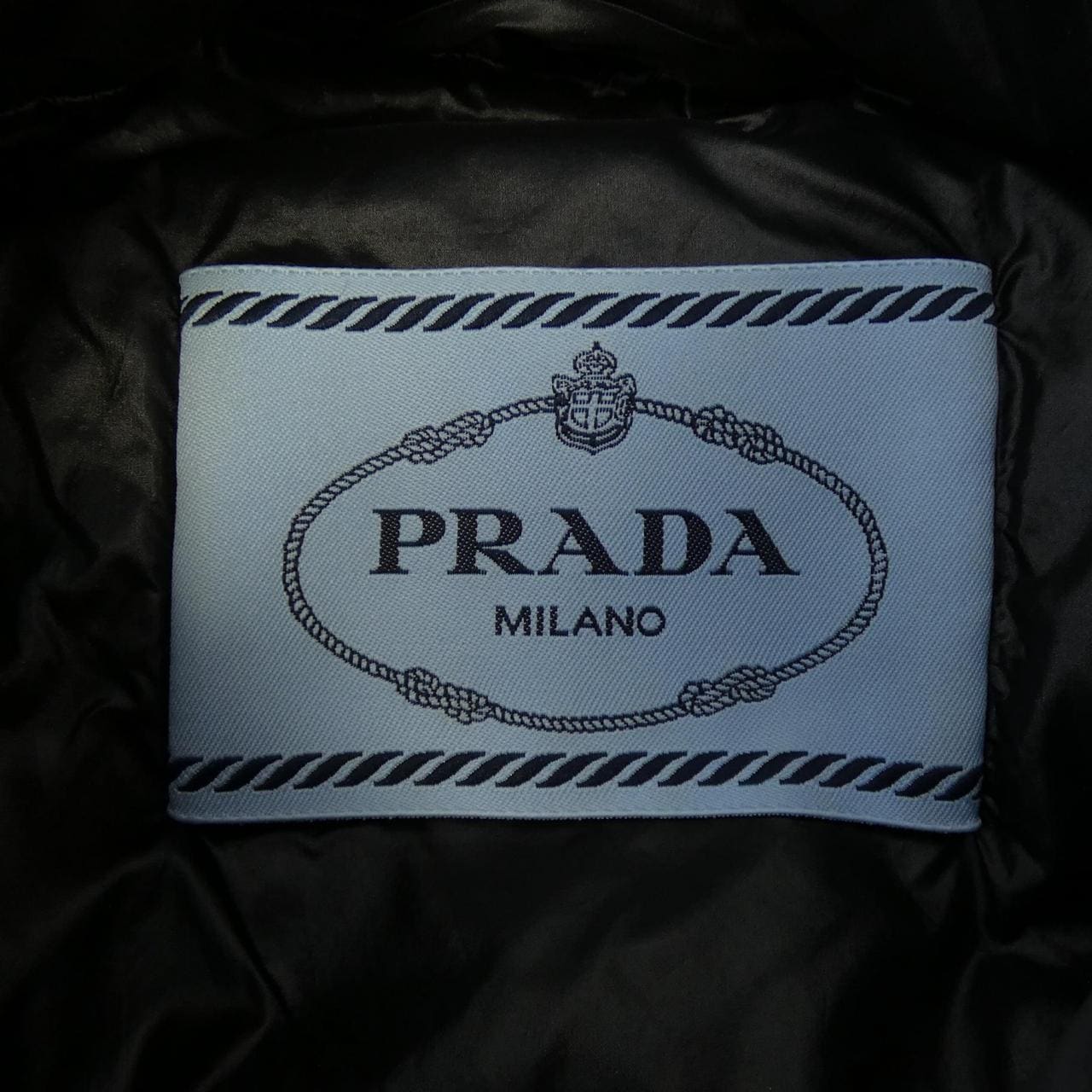 プラダ PRADA トライアングルロゴ　2WAY 291805 S222 11A9 ダウンジャケット