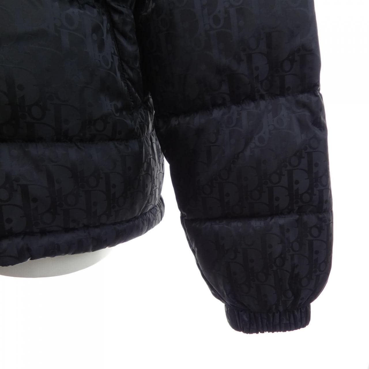 ディオール DIOR DIOR ESSENTIALS パファージャケット OBLIQUE 943C449A4462 ダウンジャケット