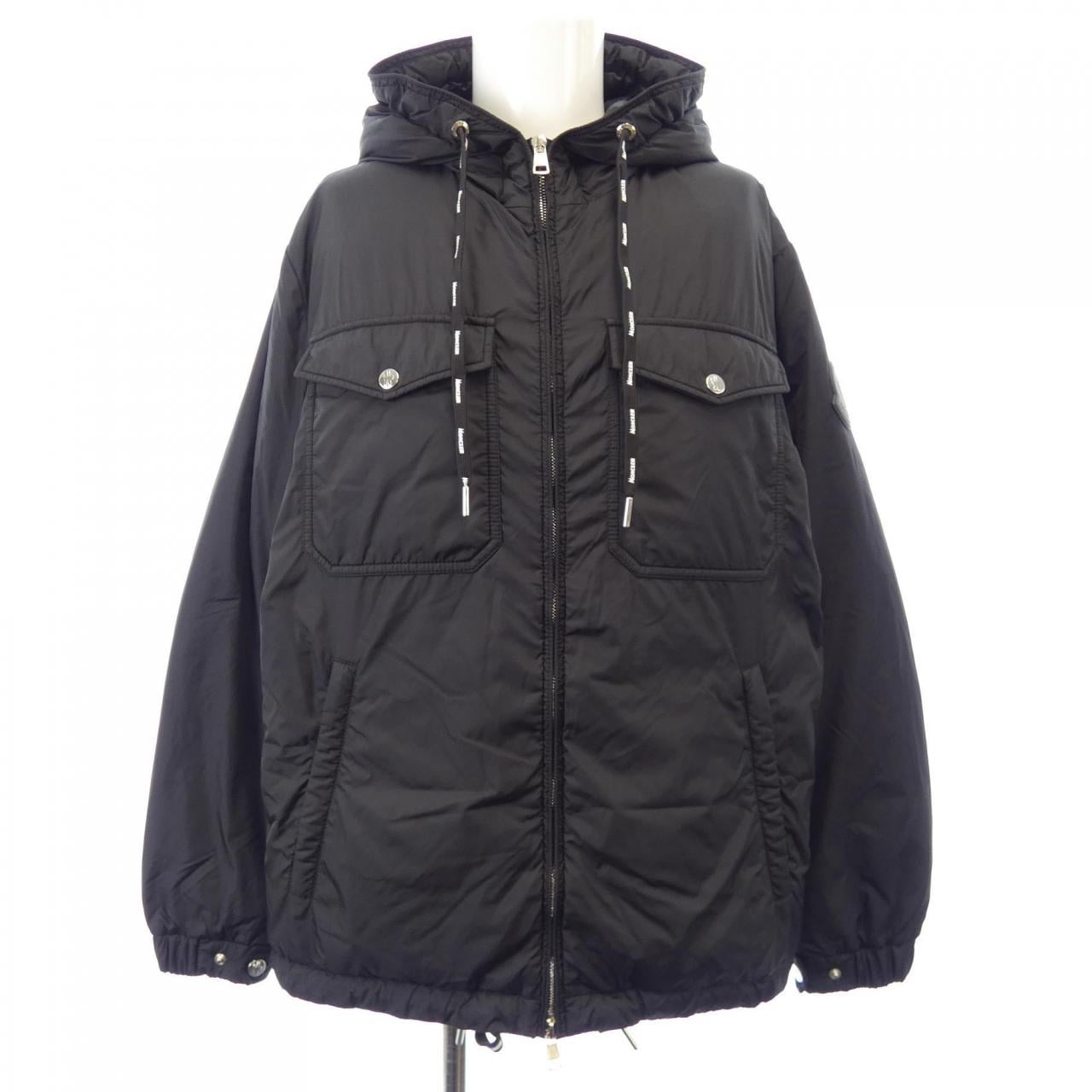 モンクレール MONCLER ダウンジャケット