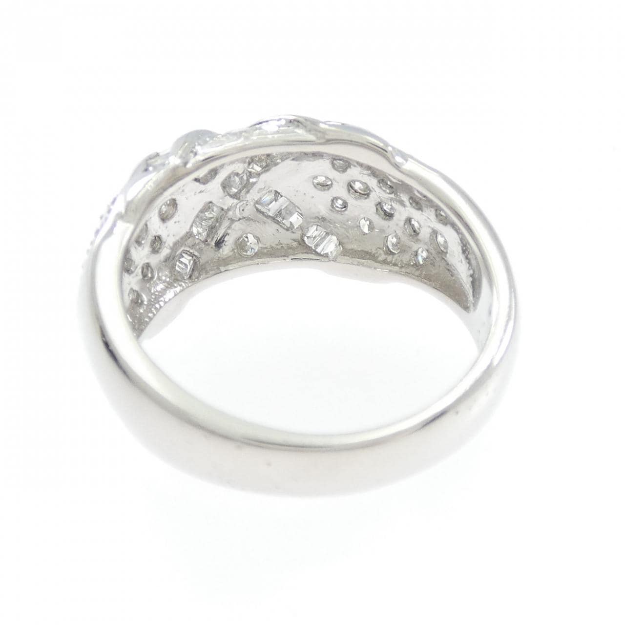 PT900鑽石戒指，1.30克拉