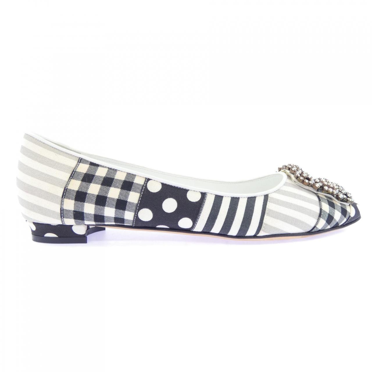 マノロブラニク MANOLO BLAHNIK フラットシューズ