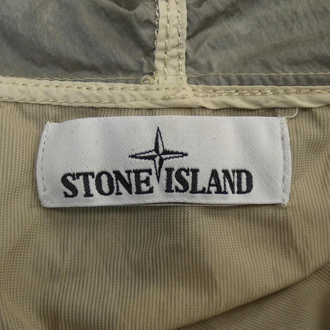 ストーンアイランド STONE ISLAND ブルゾン