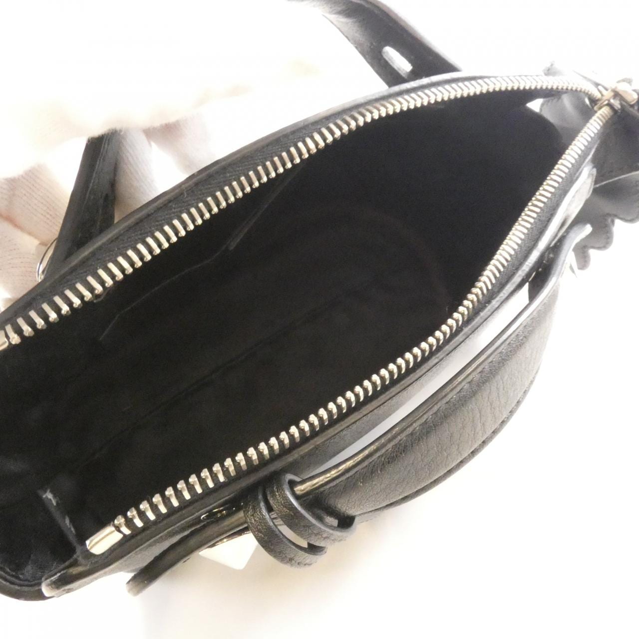 フェンディ バイ ザ ウェイ ミニ 8BL135 7RL バッグ