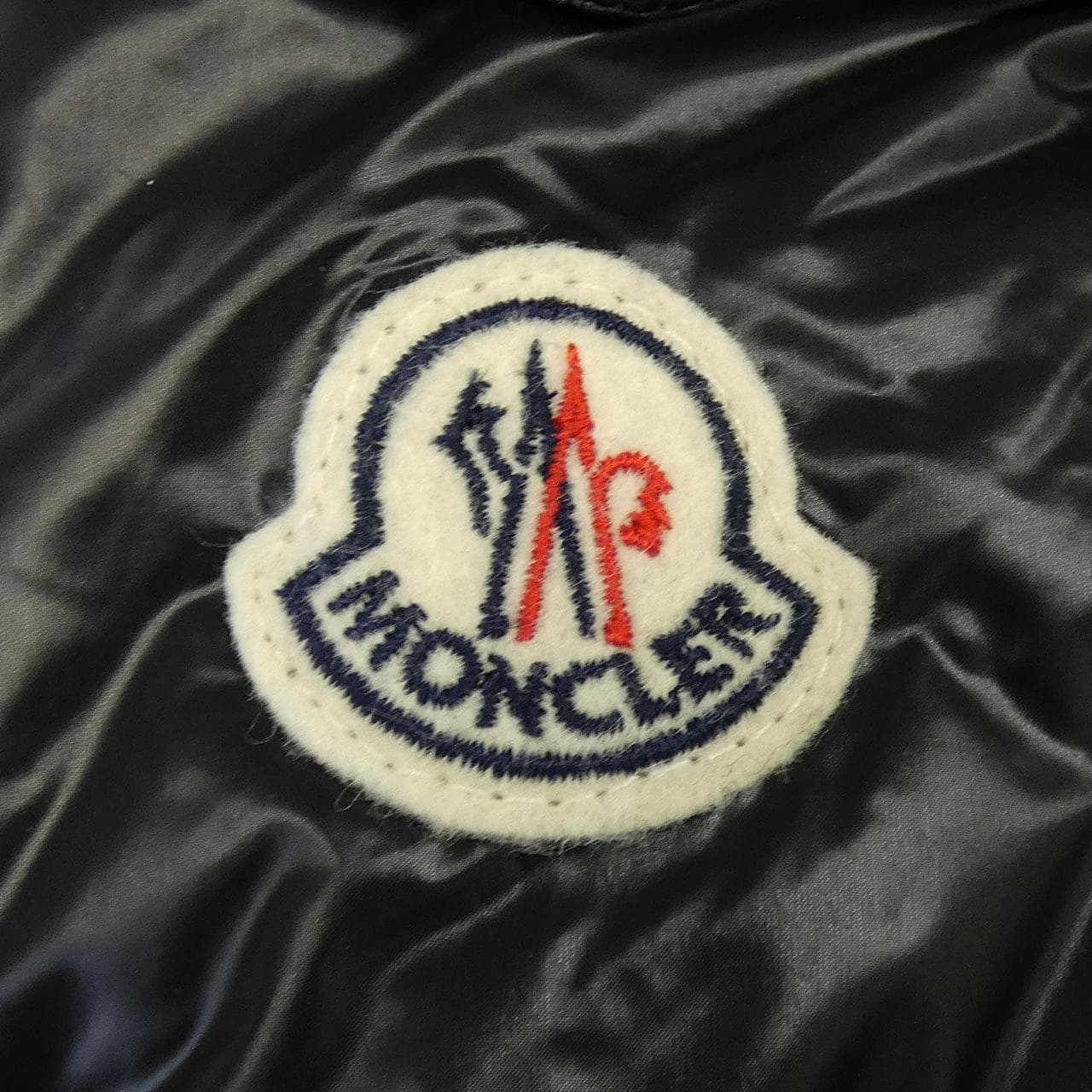 モンクレール MONCLER HUBERT ダウンジャケット