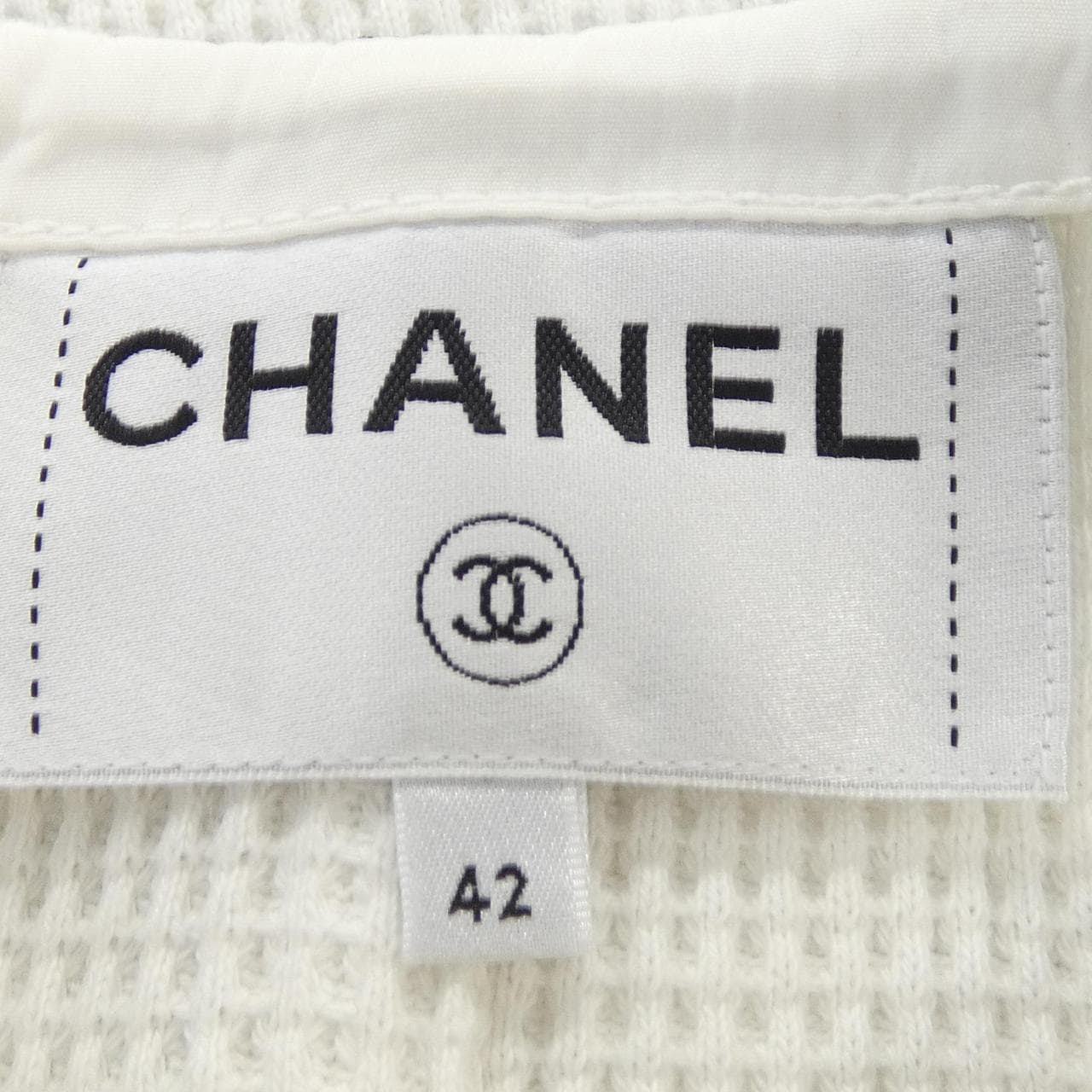 シャネル CHANEL P70028V60820 21C ノーカラージャケット