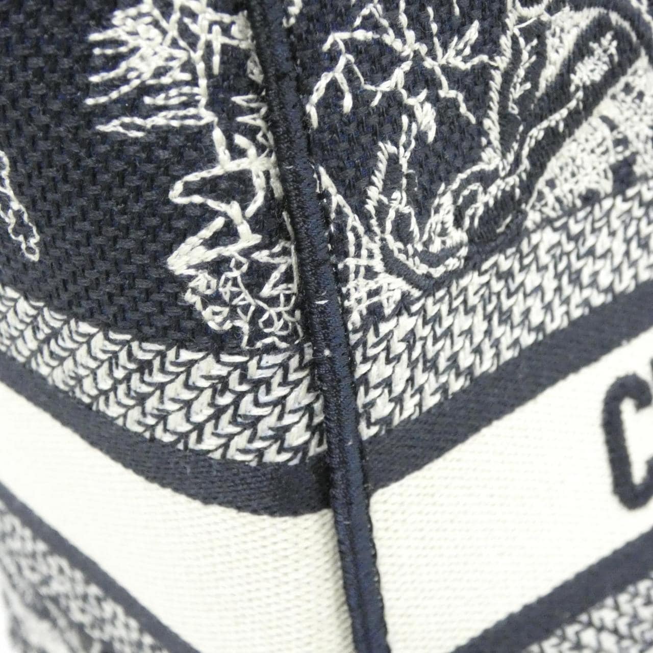 クリスチャンディオール TOILE DE JOUY REVERSE レディ Dライト ミディアム M0565ORGO バッグ