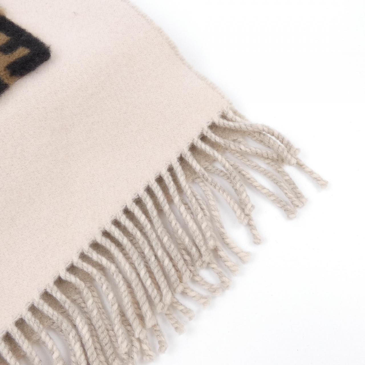 フェンディ FENDI MUFFLER