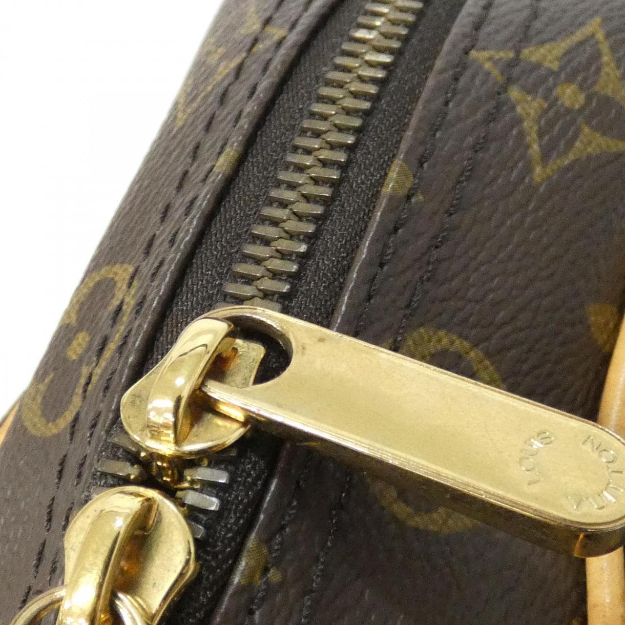 ルイヴィトン モノグラム マンハッタン PM M40026 バッグ