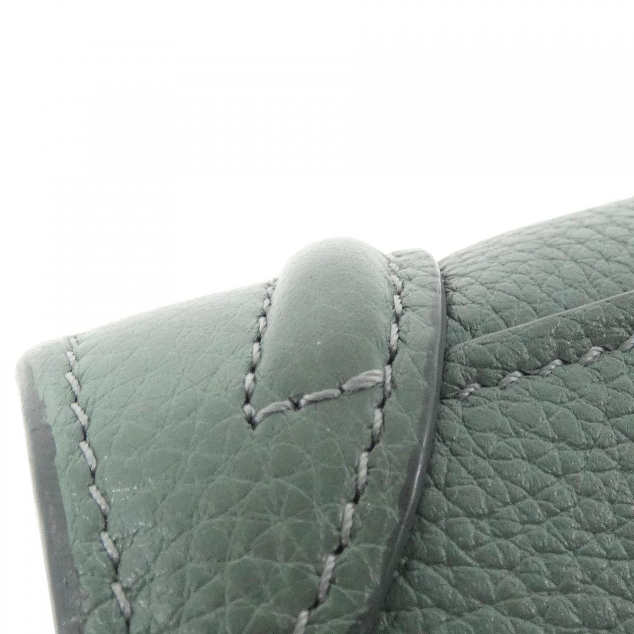 セリーヌ ラゲージ ナノ ショッパー 189243DRU バッグ