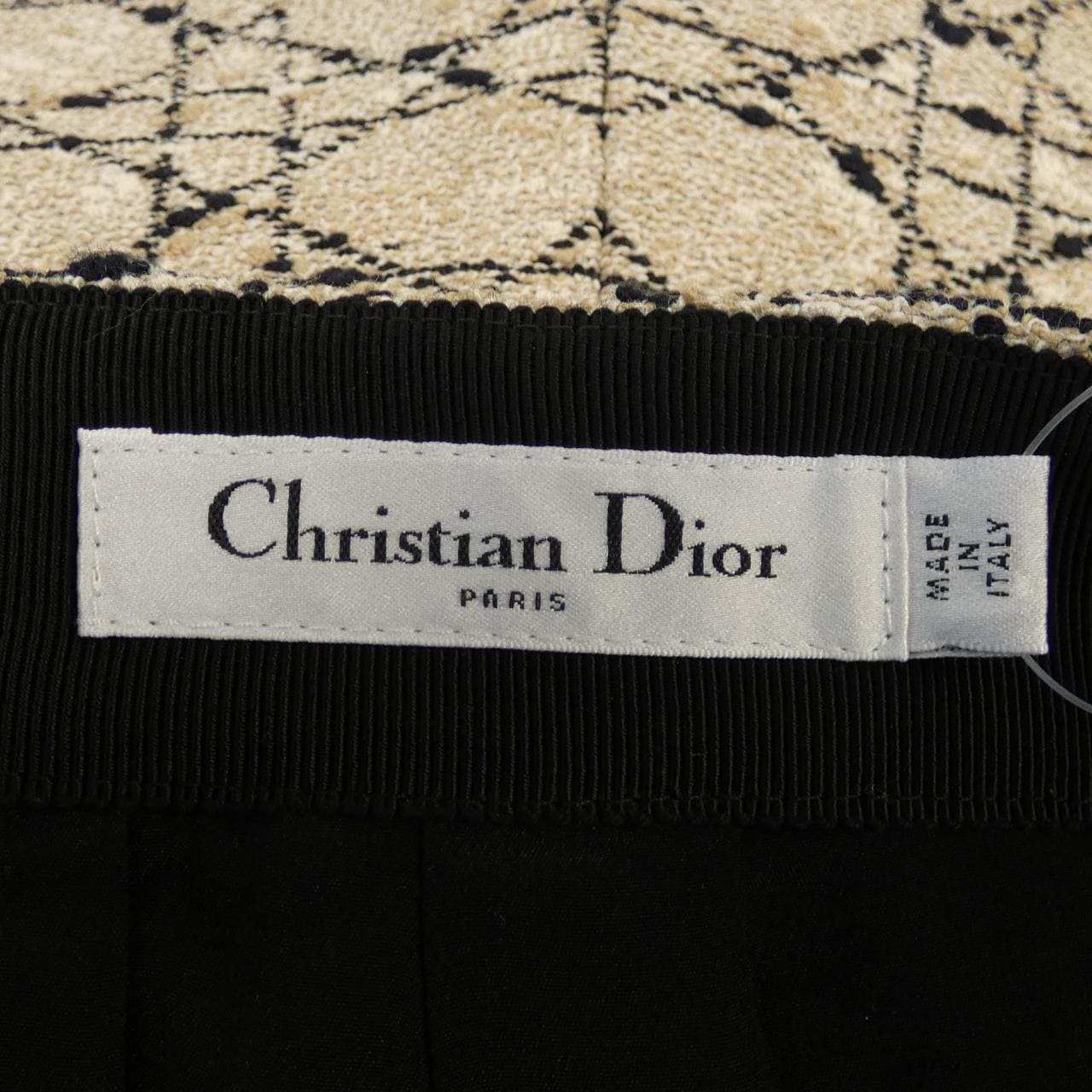 クリスチャンディオール CHRISTIAN DIOR 551P45C7757 ショートパンツ
