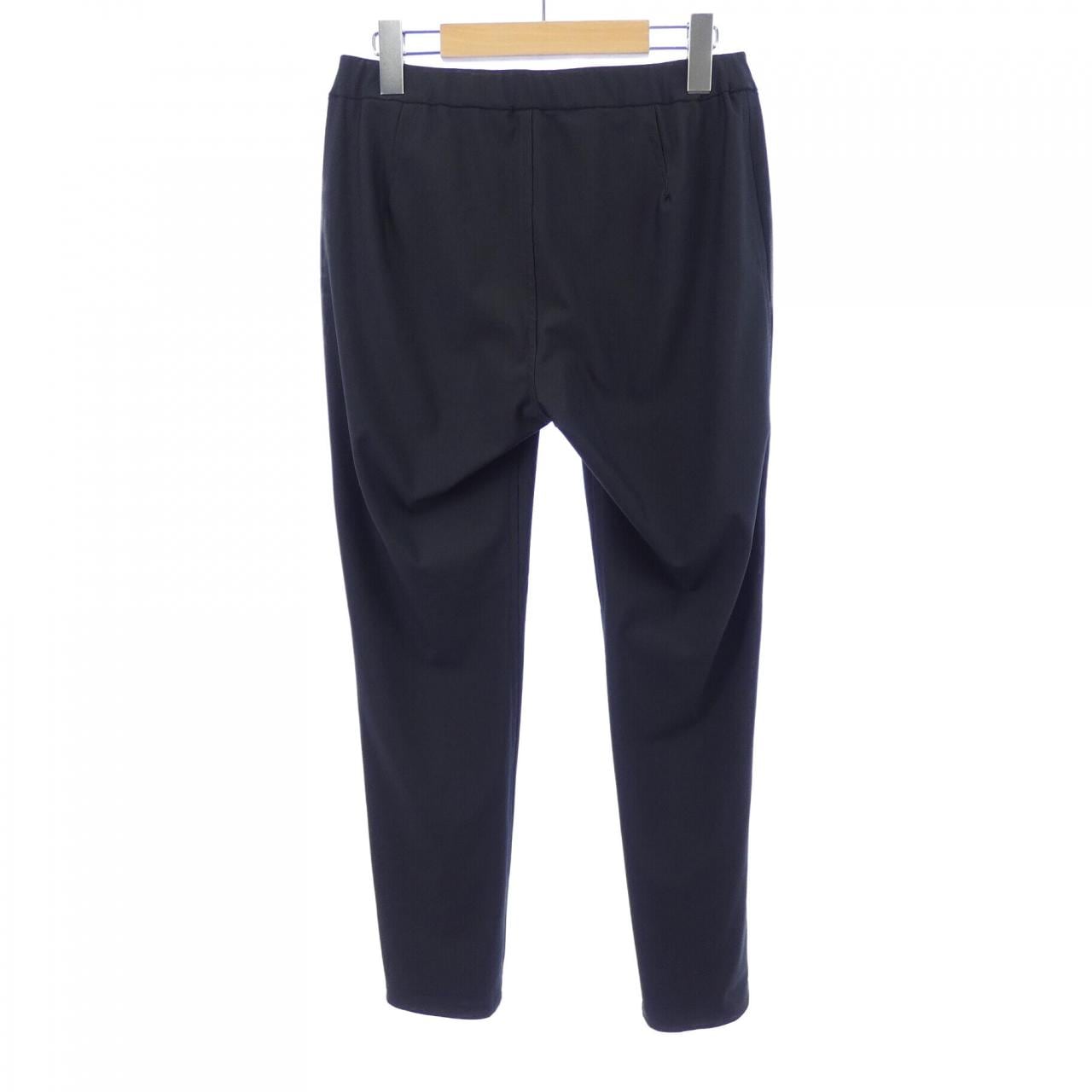 イッセイミヤケ ISSEY MIYAKE HA23JF175 パンツ