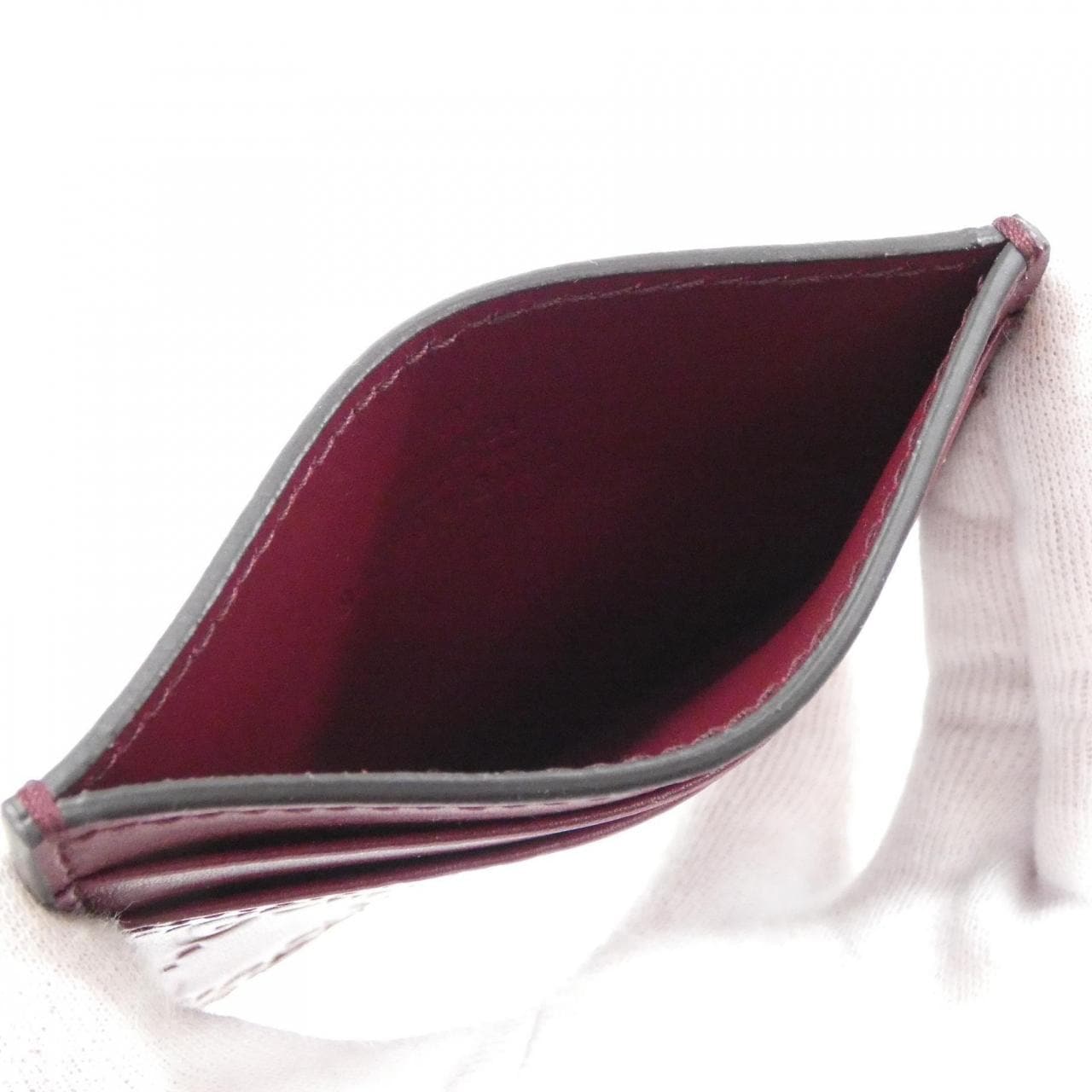 グッチ GG EMBLEM 847204 AAFDV カードケース