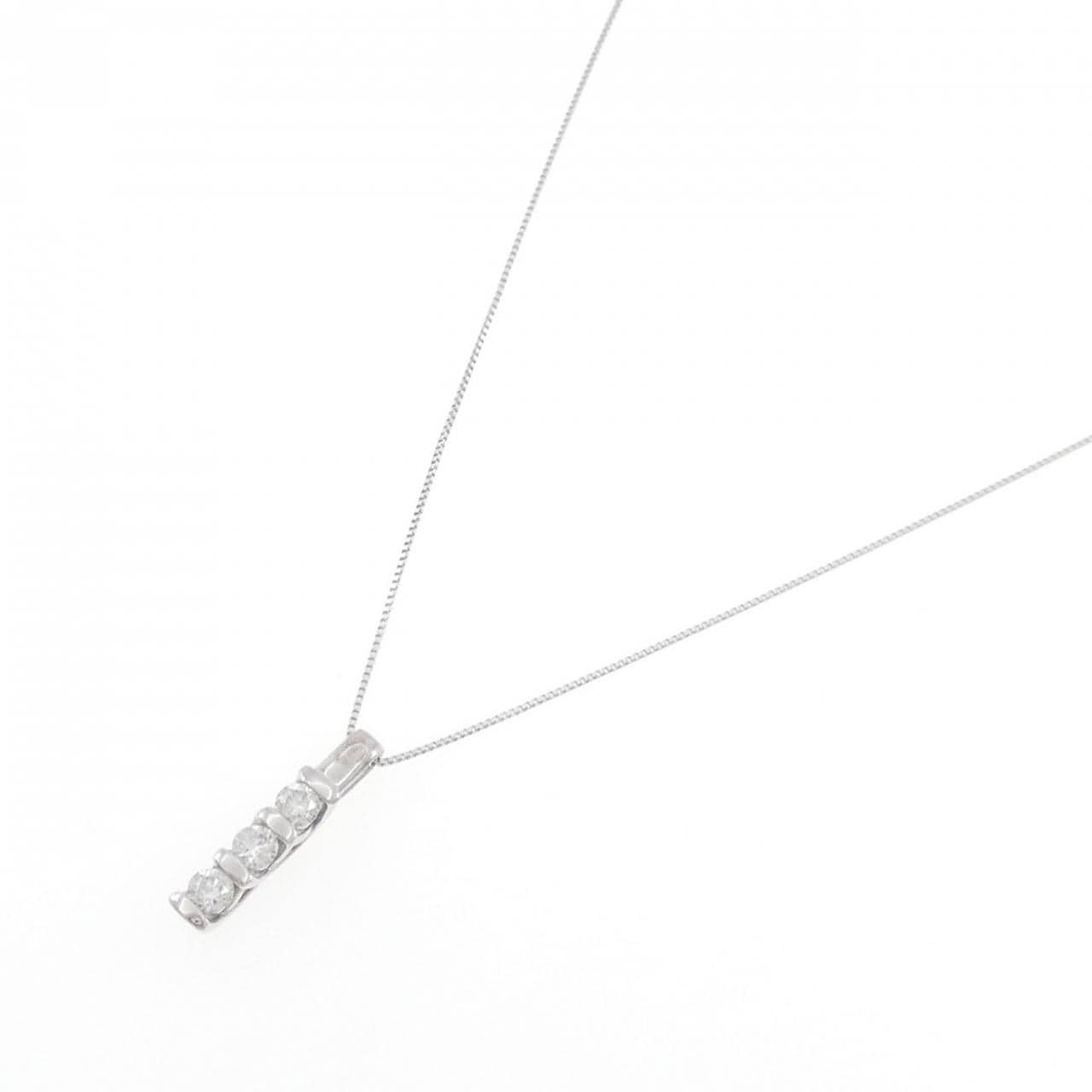 K18WG スリーストーン ダイヤモンド ネックレス 0.33CT