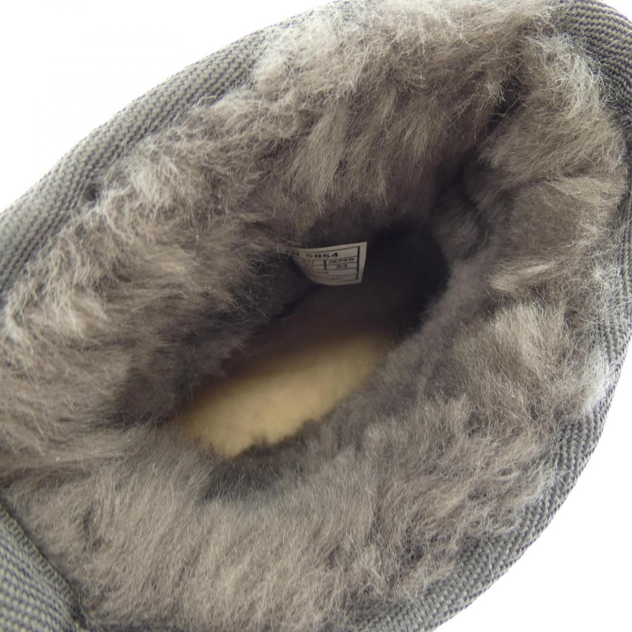 アグ UGG ブーツ