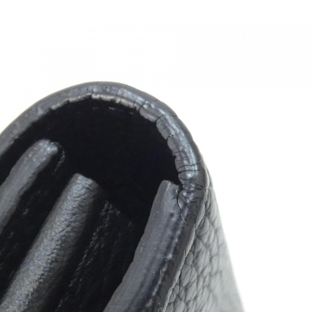 ルイヴィトン ポルトフォイユ カプシーヌ M64551 財布