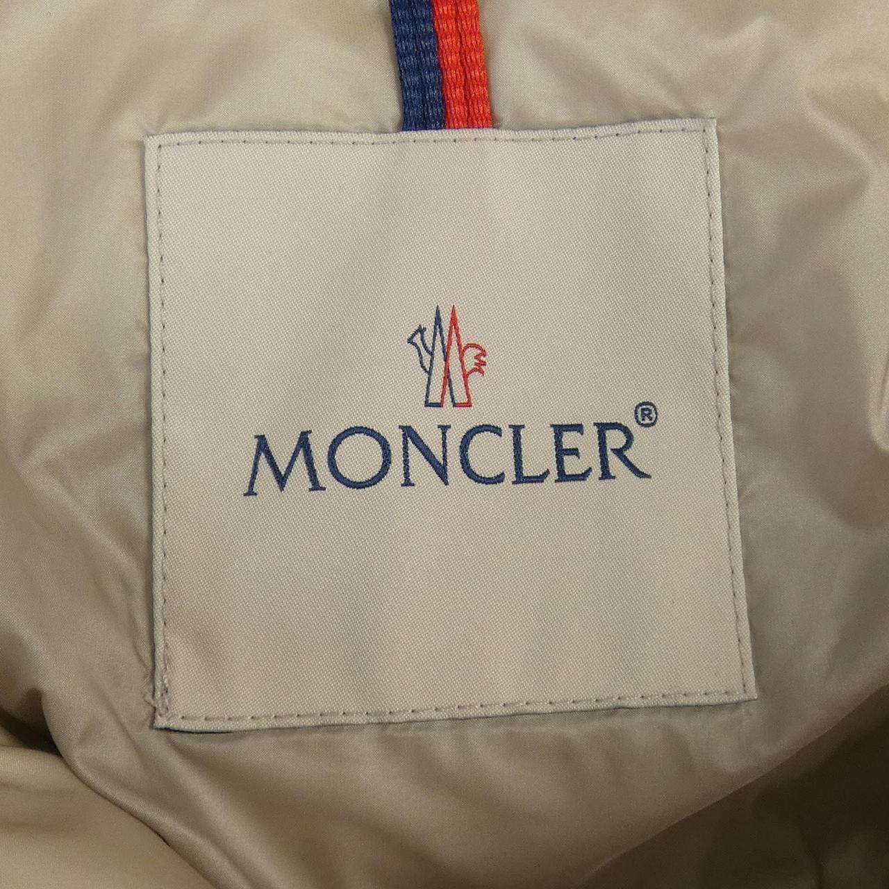 MONCLER蒙克勒羽绒服