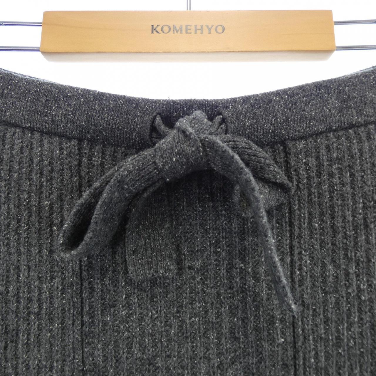 モラビトブラン MORABITO BLANC スカート