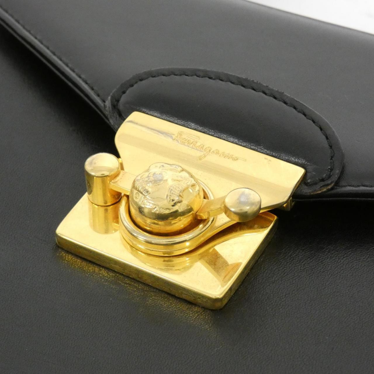 [vintage] SALVATORE FERRAGAMO 21 1668 bag