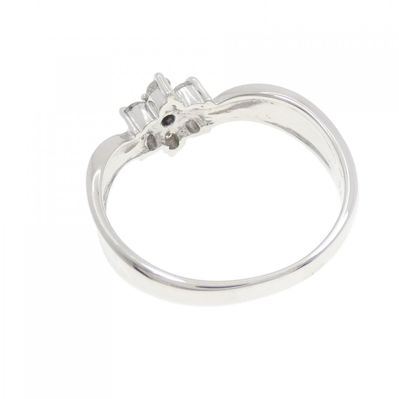 PT900 フラワー ダイヤモンド リング 0.23CT