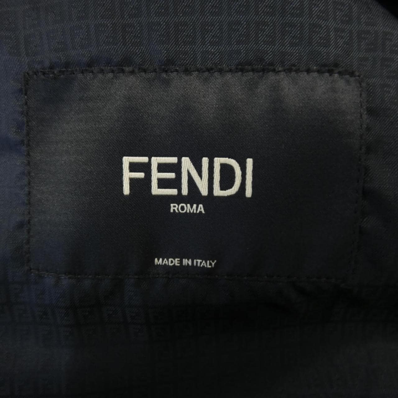 フェンディ FENDI ベスト