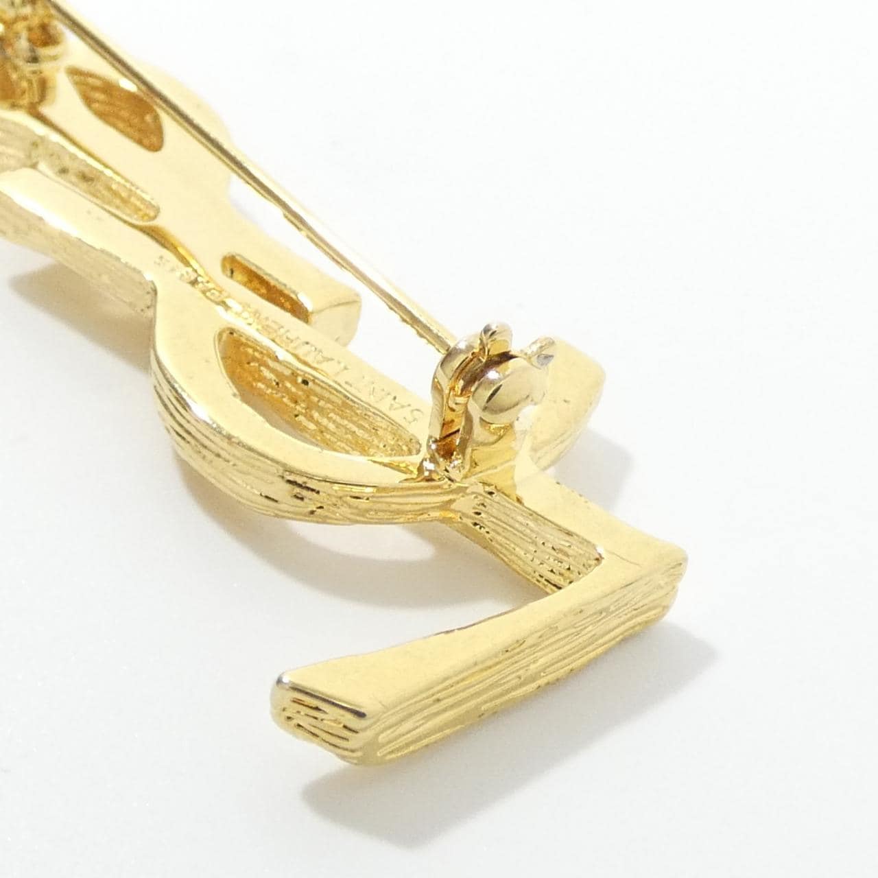 サンローラン 748486 Y1500 ブローチ