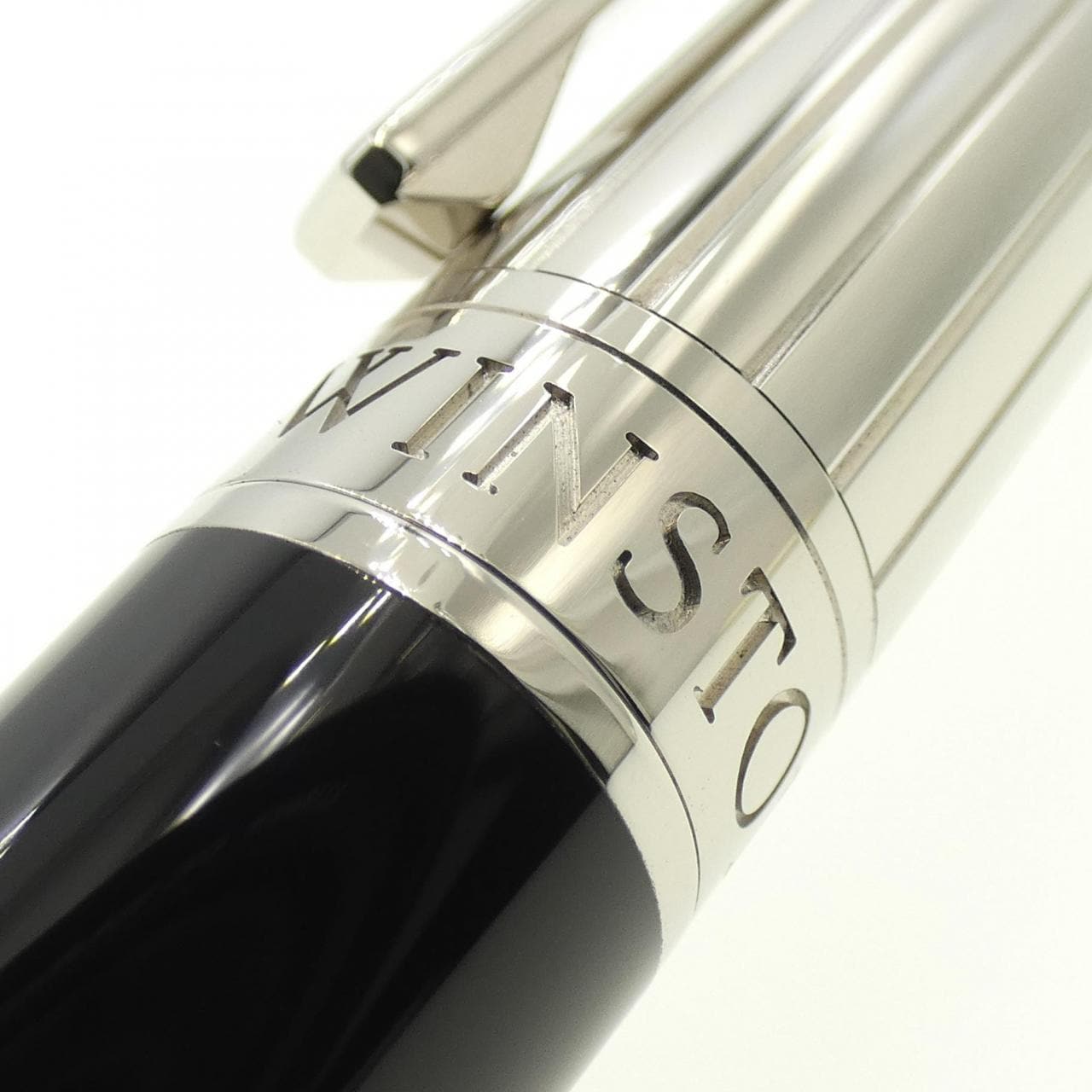 HARRY WINSTON Diamond Rollerball