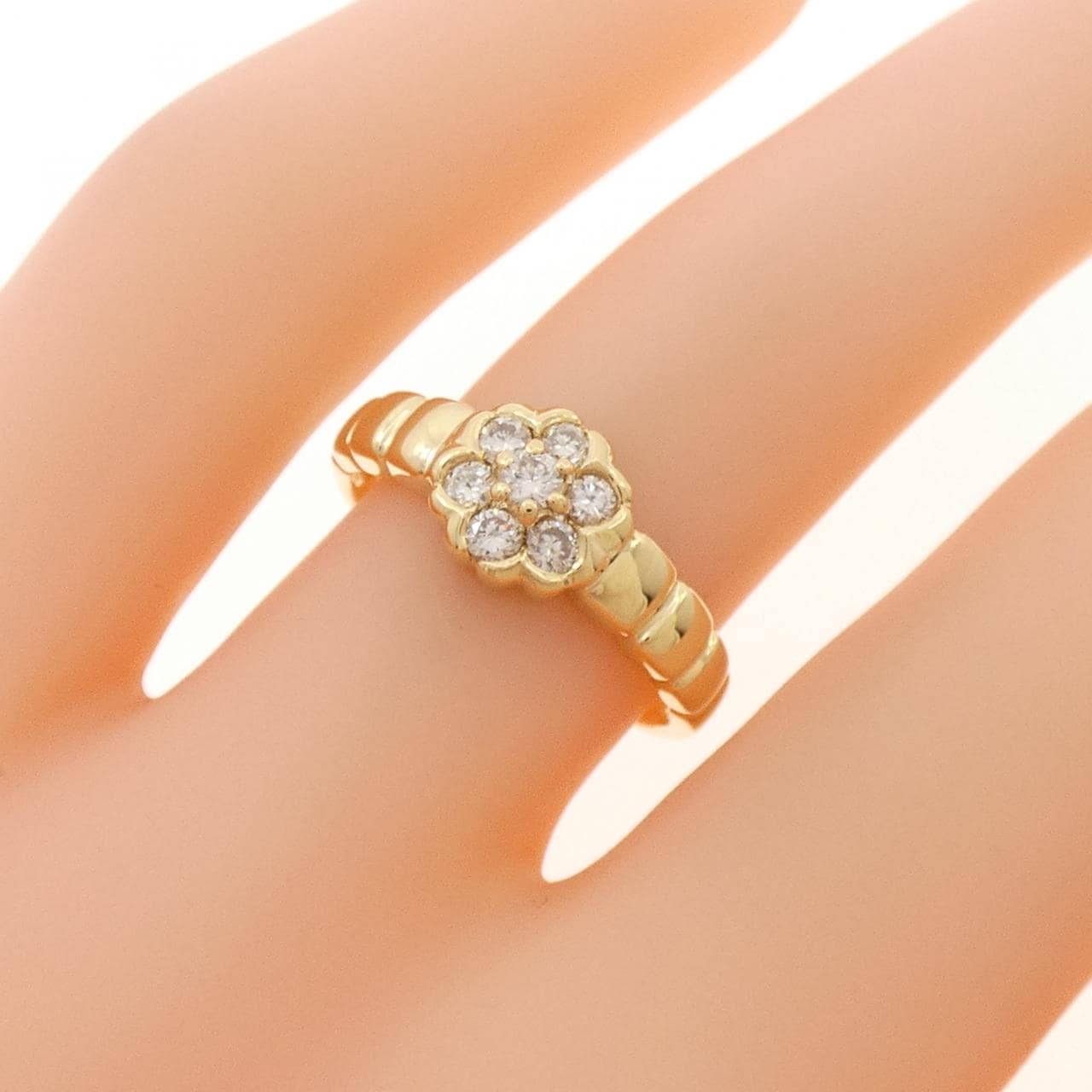 K18YG フラワー ダイヤモンド リング 0.23CT