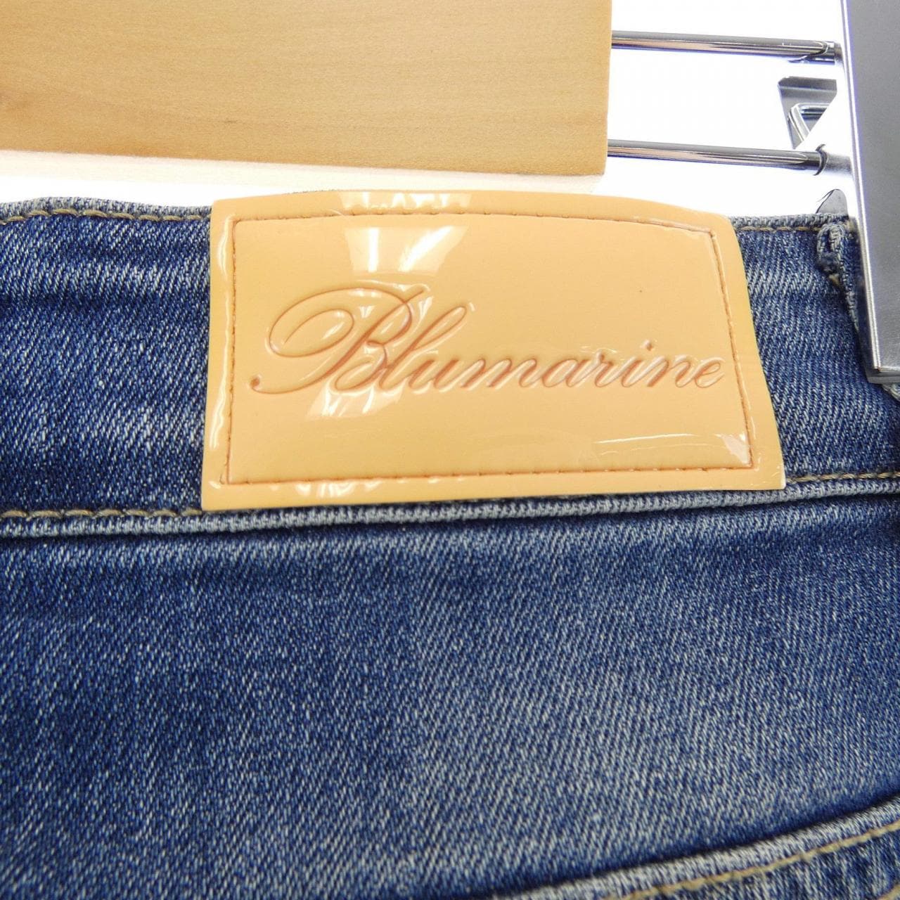 ブルマリン Blumarine ジーンズ