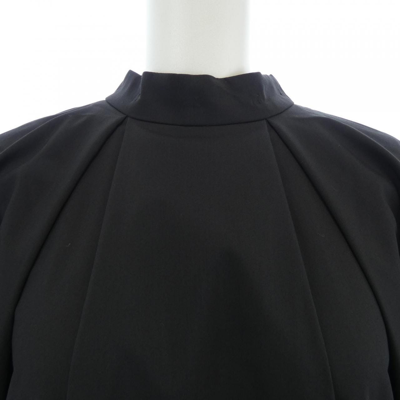 アドーア ADORE ワンピース