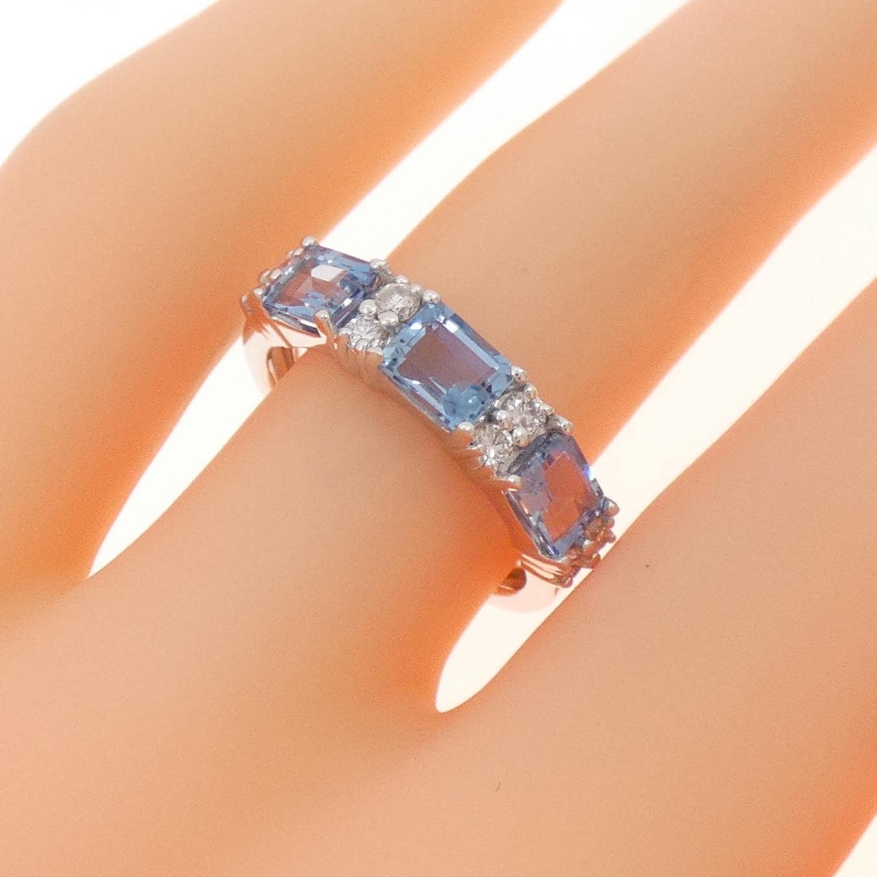 ジーエスティービー アクアマリン リング 0.90CT