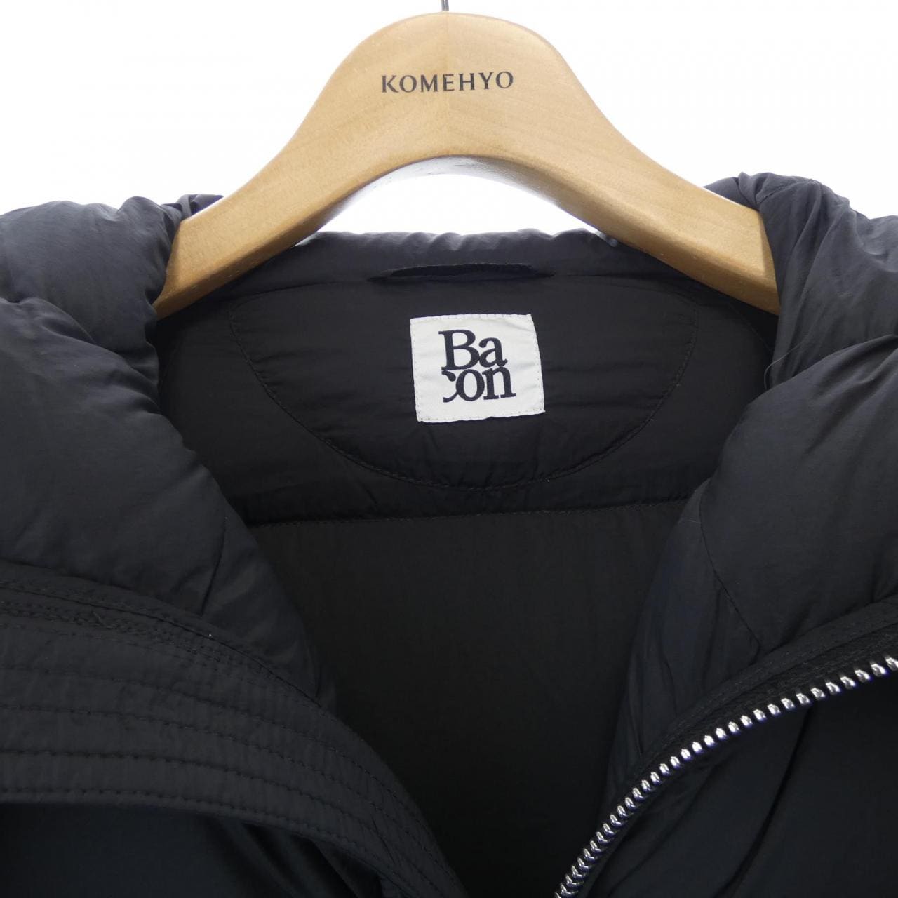 BACON ダウンジャケット