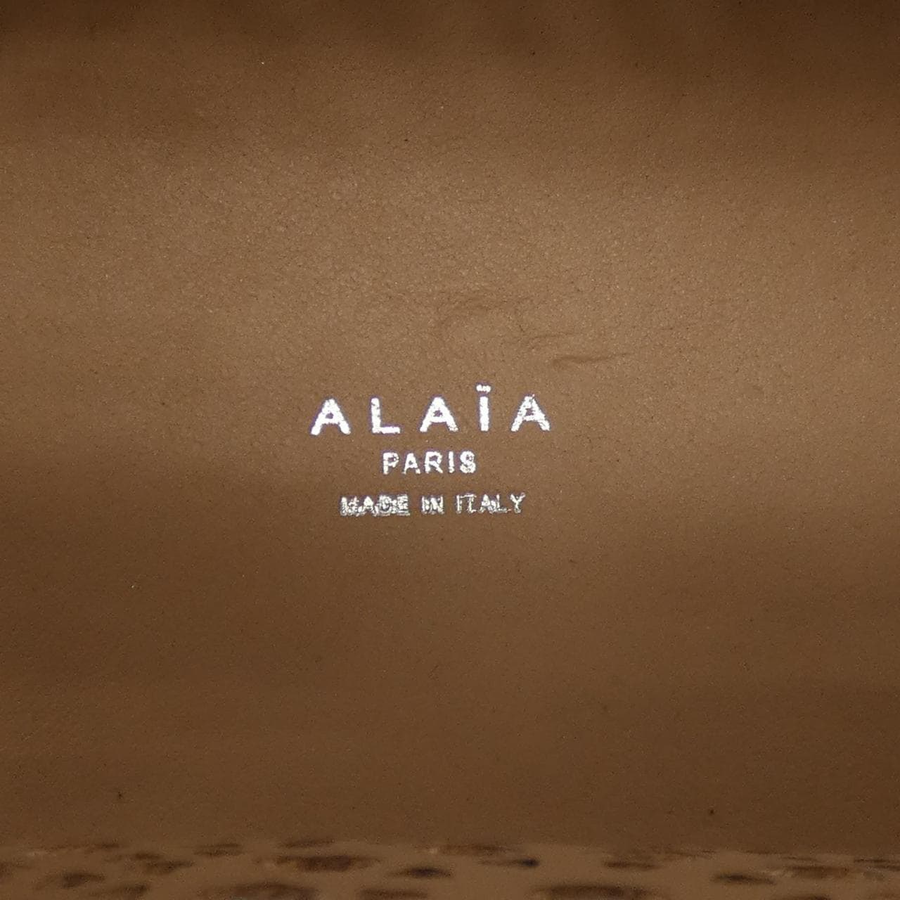 アライア ALAIA MINA20 BAG