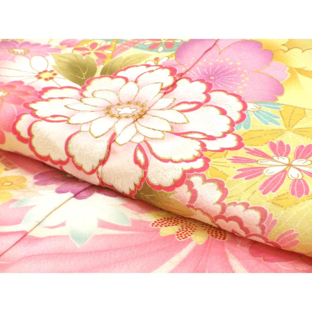 【未使用品】振袖　友禅金彩加工　刺繍入り