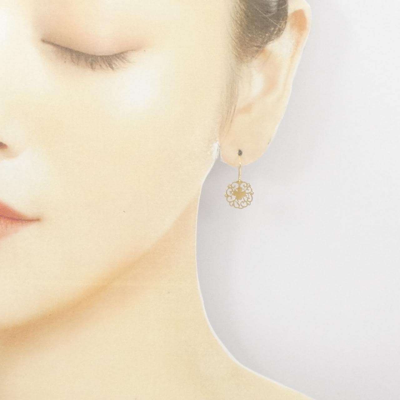 [BRAND NEW] K18YG earrings
