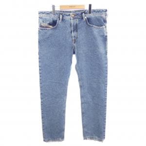 ディーゼル DIESEL ジーンズ